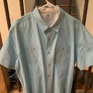 Kühl button up